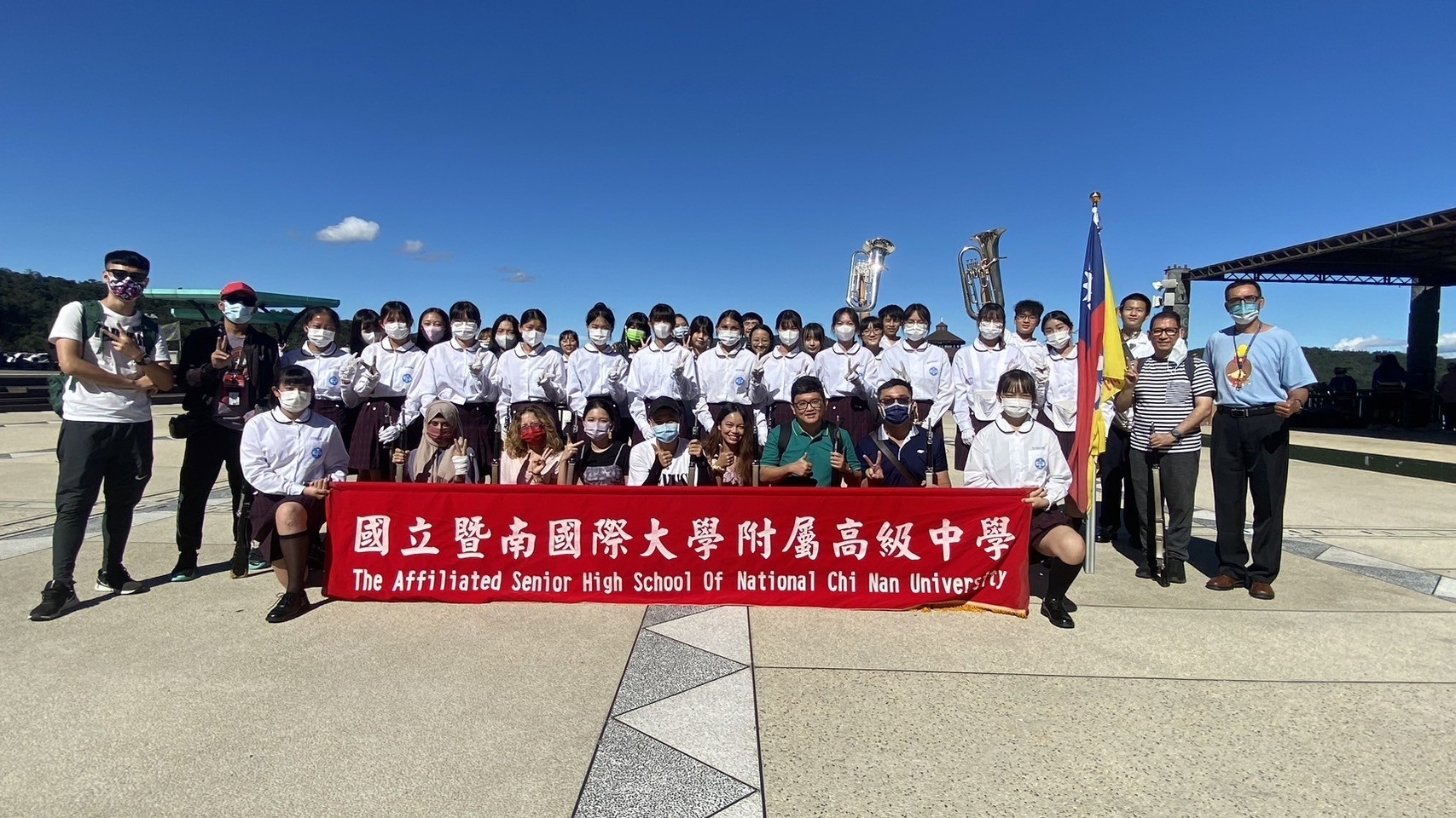 LINE_ALBUM_2022.12.5_221206_19
