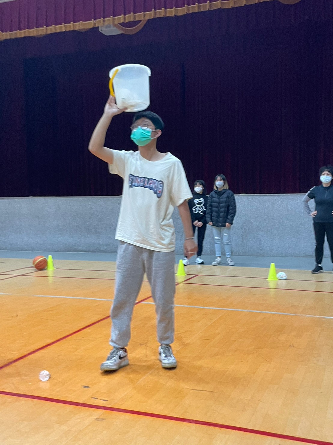 LINE_ALBUM_111學年度下學期拒菸趣味競賽_230413_67