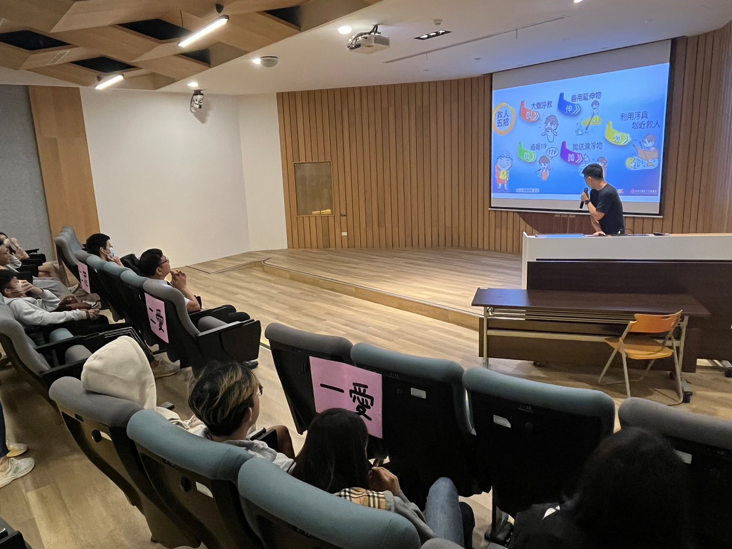 LINE_ALBUM_111-2休業式_230701_99